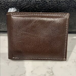 New in box Brown Leather Wallet from León Mexico
